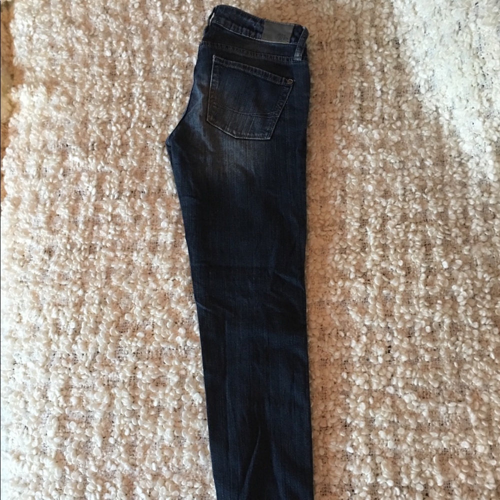 Bullhead Hermosa Distressed Low-Rise Skinny Jeans